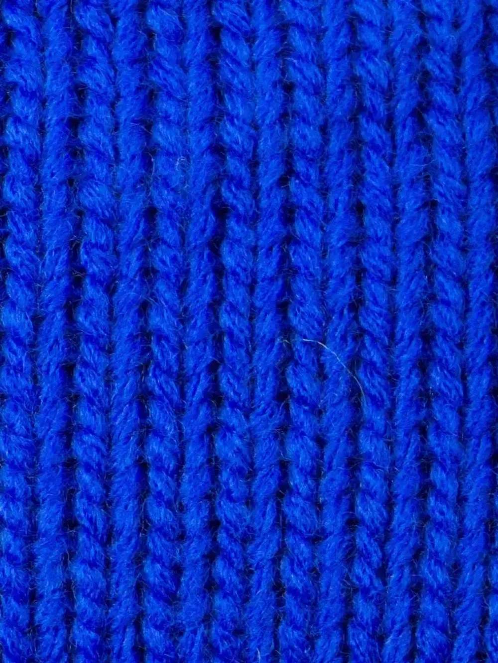 Шапка детская вязаная осенняя на завязках