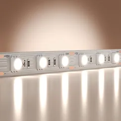 Светодиодная лента Базовая 12В 5050 14,4Вт/м 6000K 5м IP 20 201185 Led Strip 201185