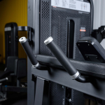 U3024D Глют-машина. Ягодичные. Стек 49 кг