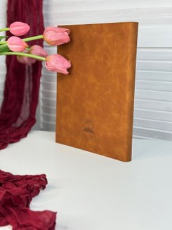 Блокнот А4 200л. (400страниц) без разлиновки Коричнево-желтый