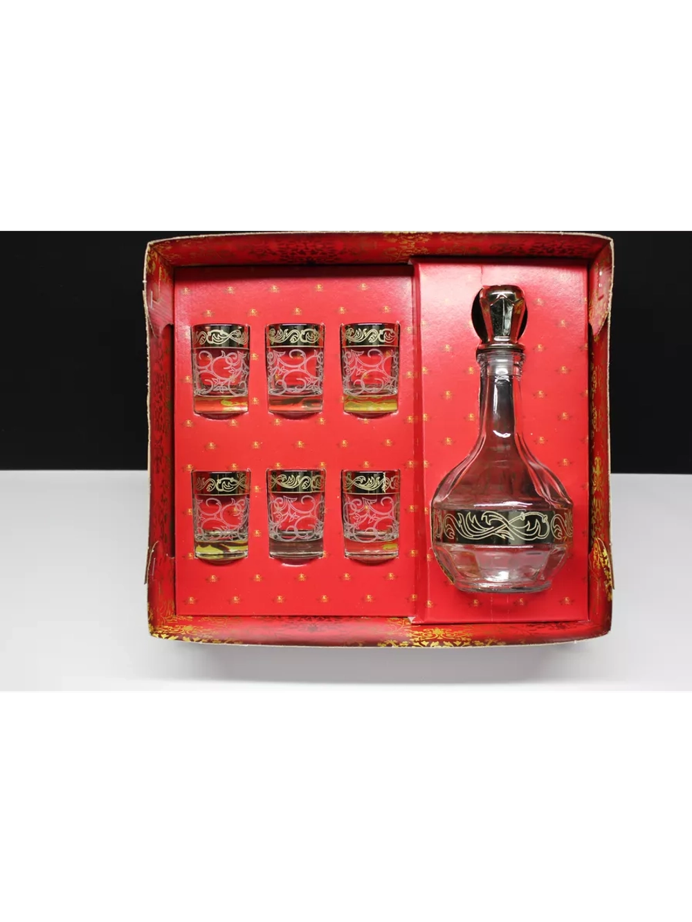 Набор графин и 6 стопок