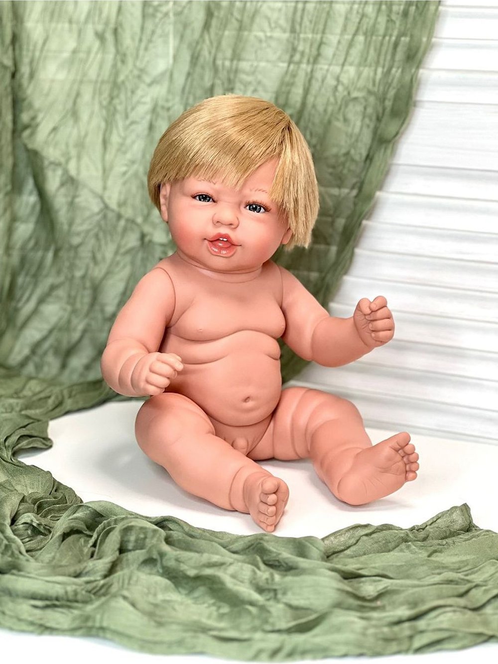 Кукла Manolo Dolls виниловая Joan 45см в пакете (8297)