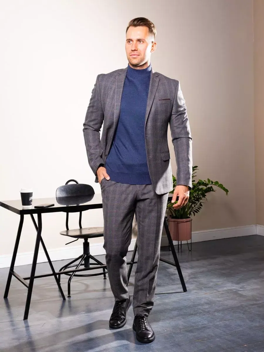 Джемпер Турция тонкий теплый с горлом