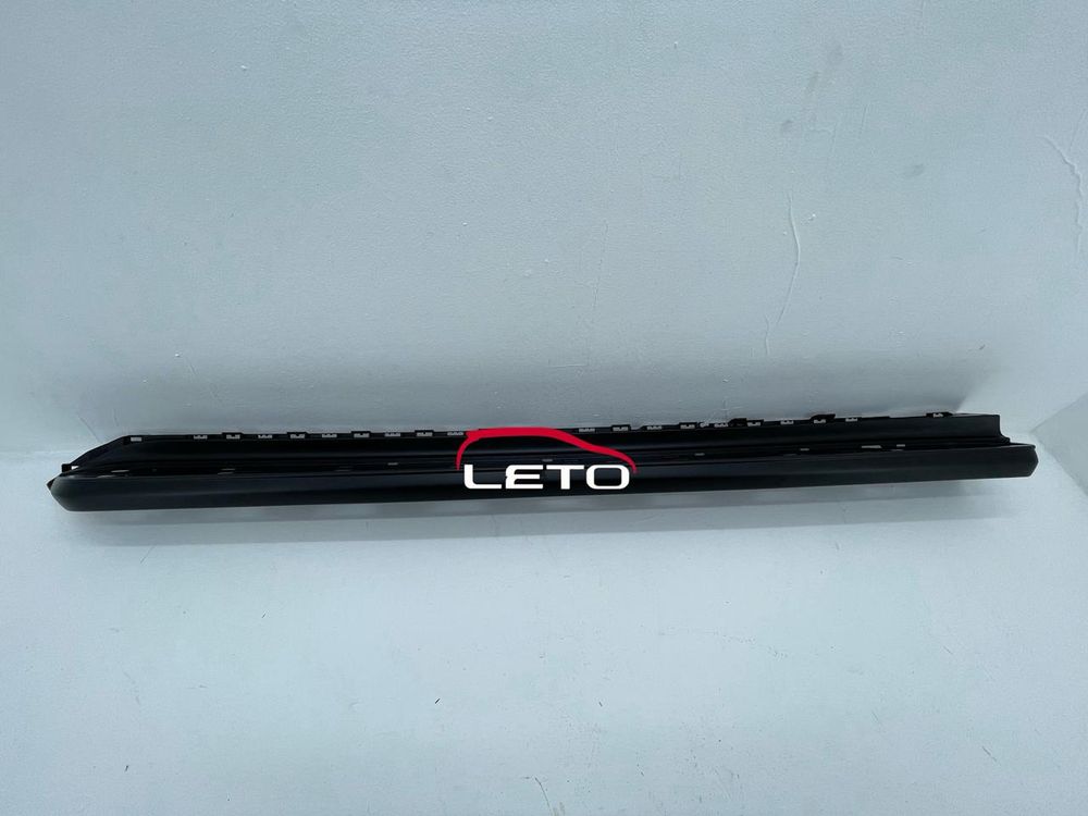 Крышка подножки (RE LH) 51759-60190 5175960190