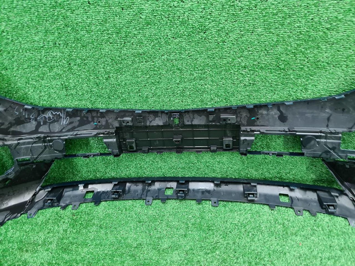 Бампер передний Geely Monjaro (2021-н.в.)