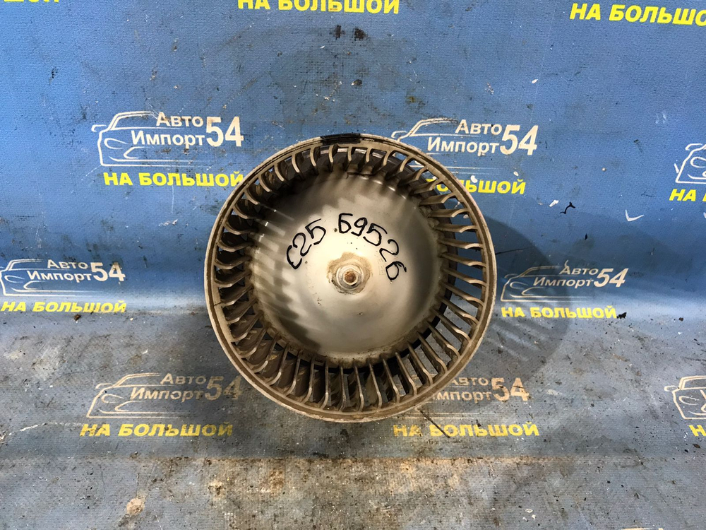 Моторчик печки NISSAN SERENA 2005-2010