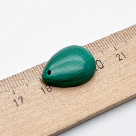 Малахит, подвеска, размер камня 20*15 мм, цена за 1 шт