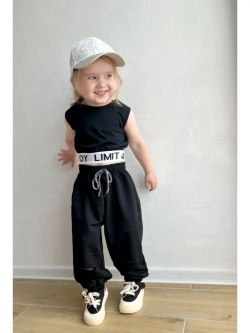 Костюм спортивный