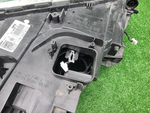 Битая Фара левая BMW X2 F39 (2017-2023) LED