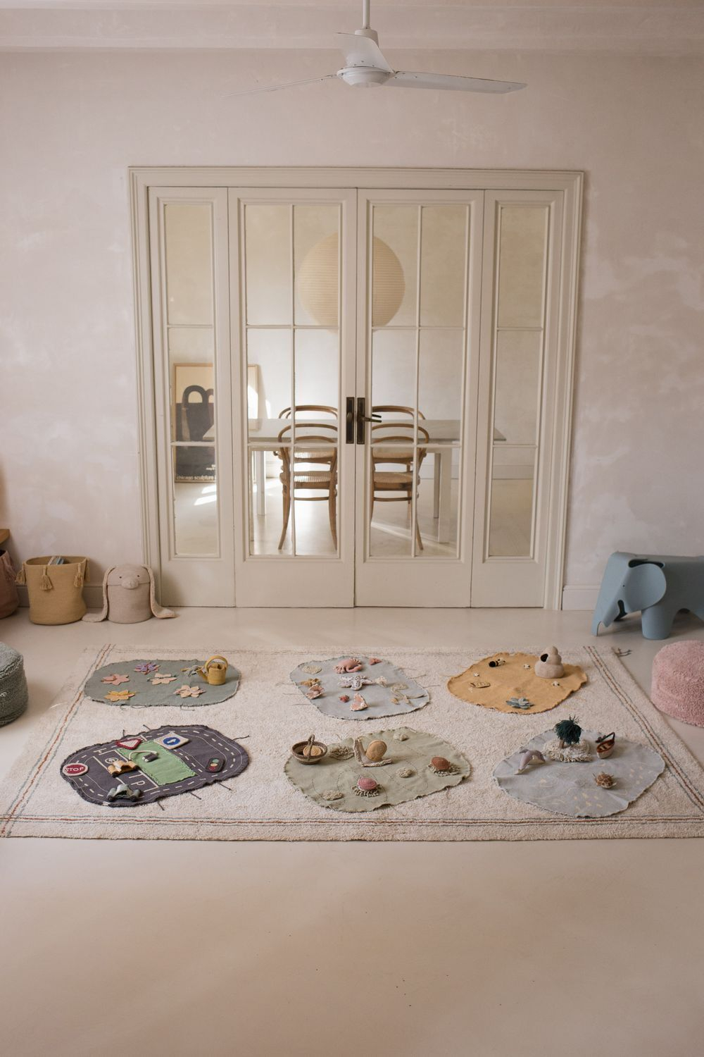 Lorena Canals Snail Small World Green Toy