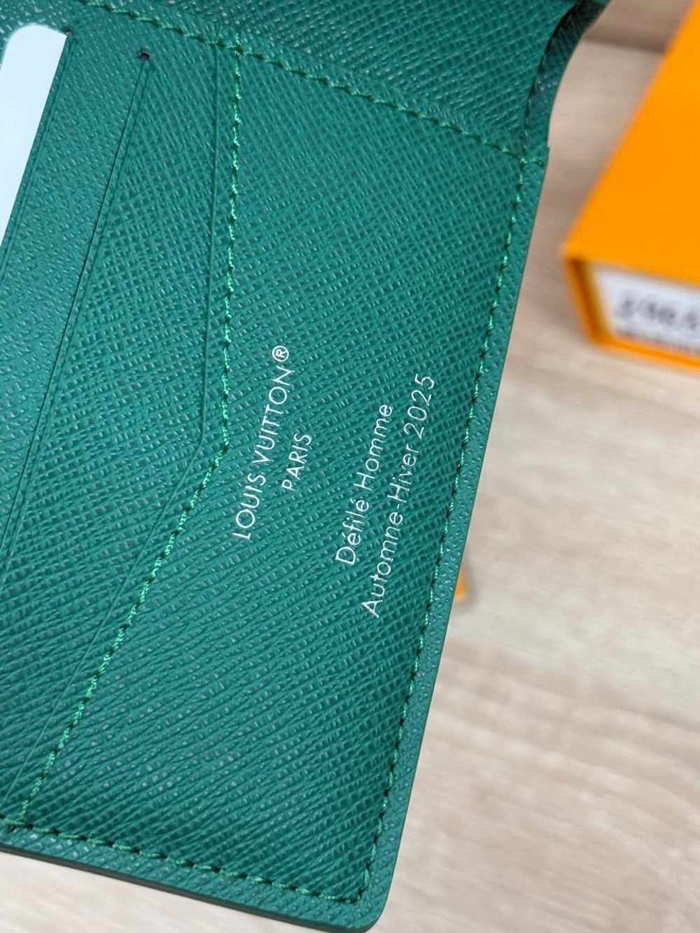 Кошелек Louis Vuitton