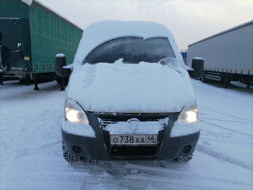 GAZ SOBOL Цельнометаллический 27527-773 (Бензиновый, 2,7 л, 107 л.с. 4WD)