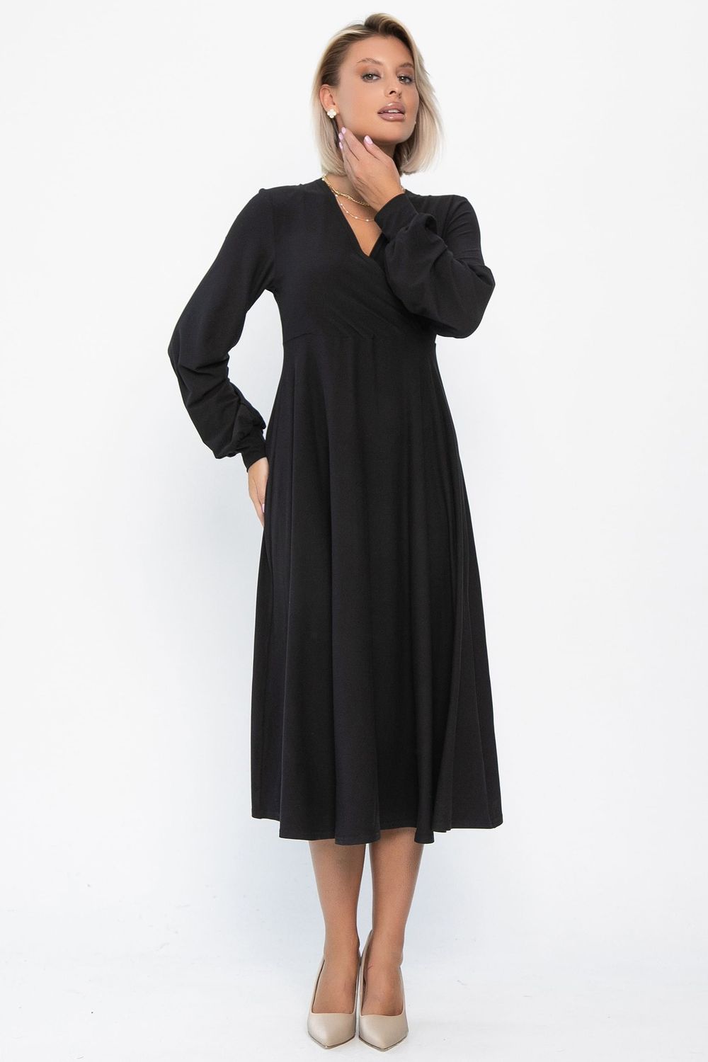 Платье трикотажное Эхо лета (черное) П14366-1М LT Collection