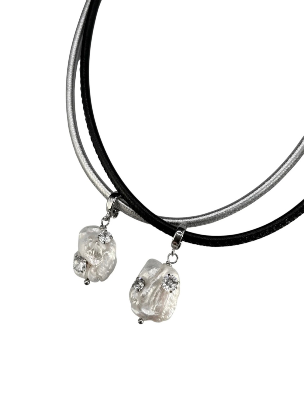 NNEO PEARLLY Кулон кристальный блик на шнурке