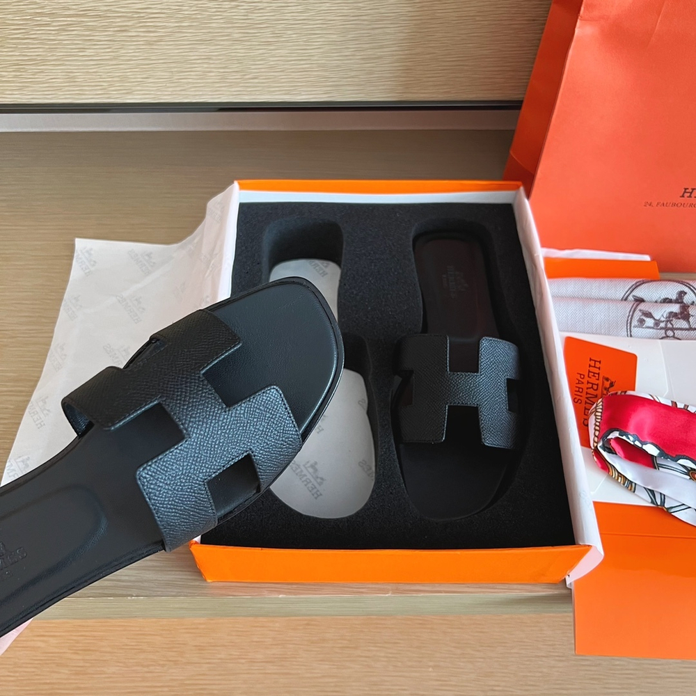 Hermes Oran Sandal