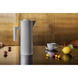 Alessi - Термокувшин Plisse 1л белый / артикул   MDL12 W  / GTIN 8003299461387