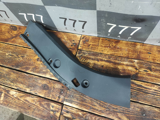 Пыльник подкапотный правый Changan UNI-K 20-нв Б/У Оригинал CD569F2709080801