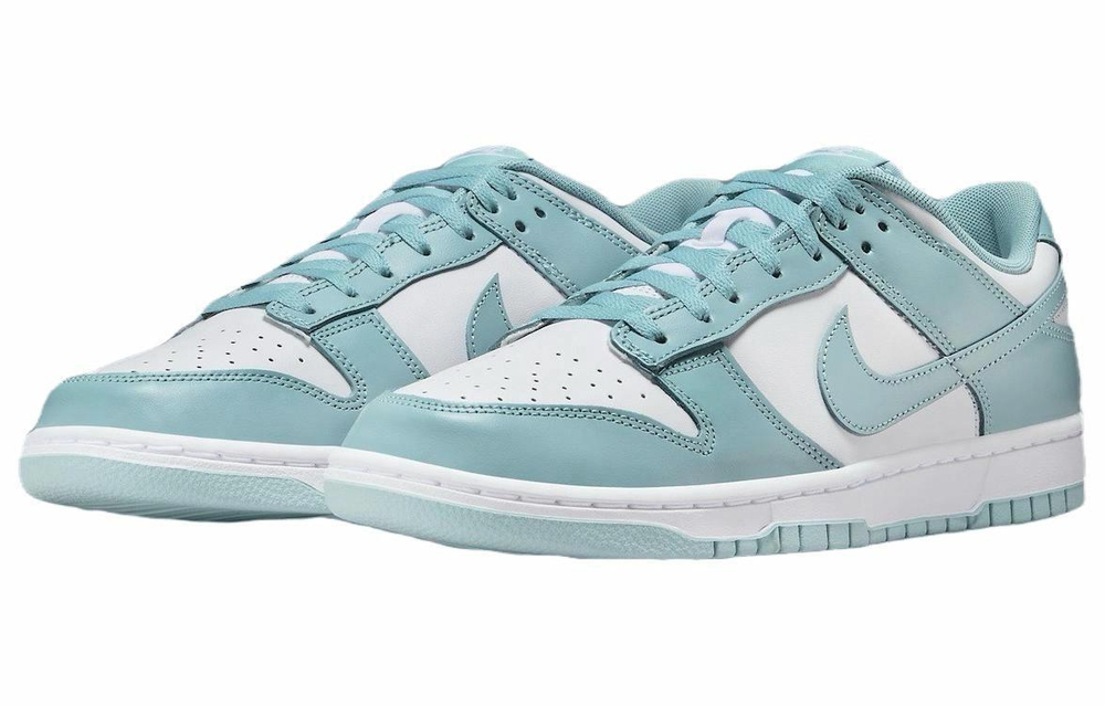 Кроссовки Nike Dunk Low