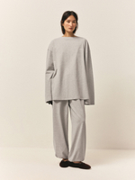 Брюки из soft-touch трикотажа