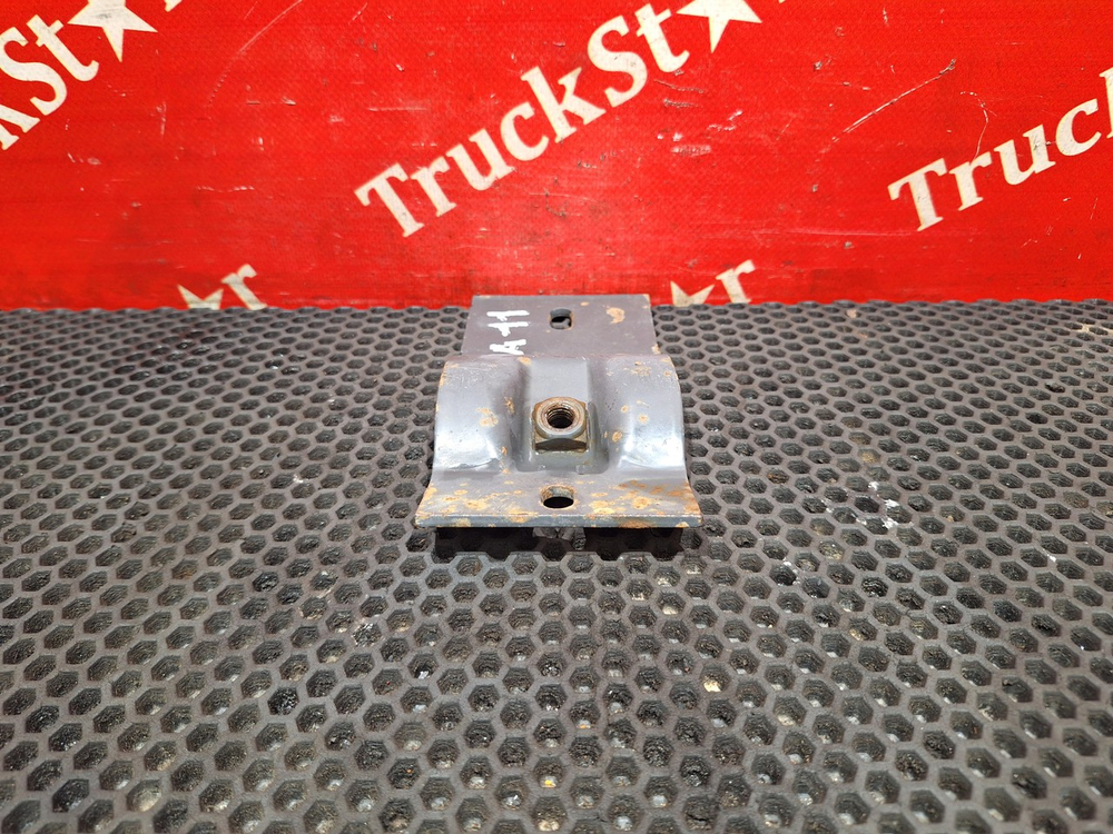 Кронштейн крыла заднего 2018г.