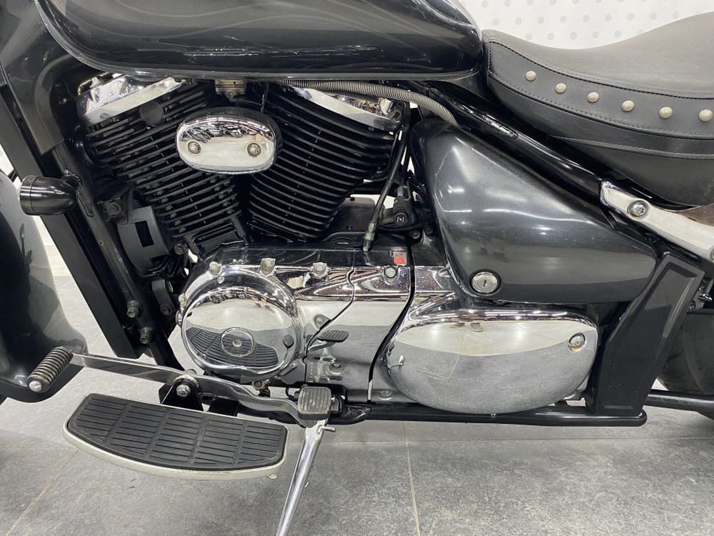 Suzuki Intruder 400 Classic , 2005