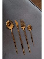 Набор столовых приборов ложек и вилок