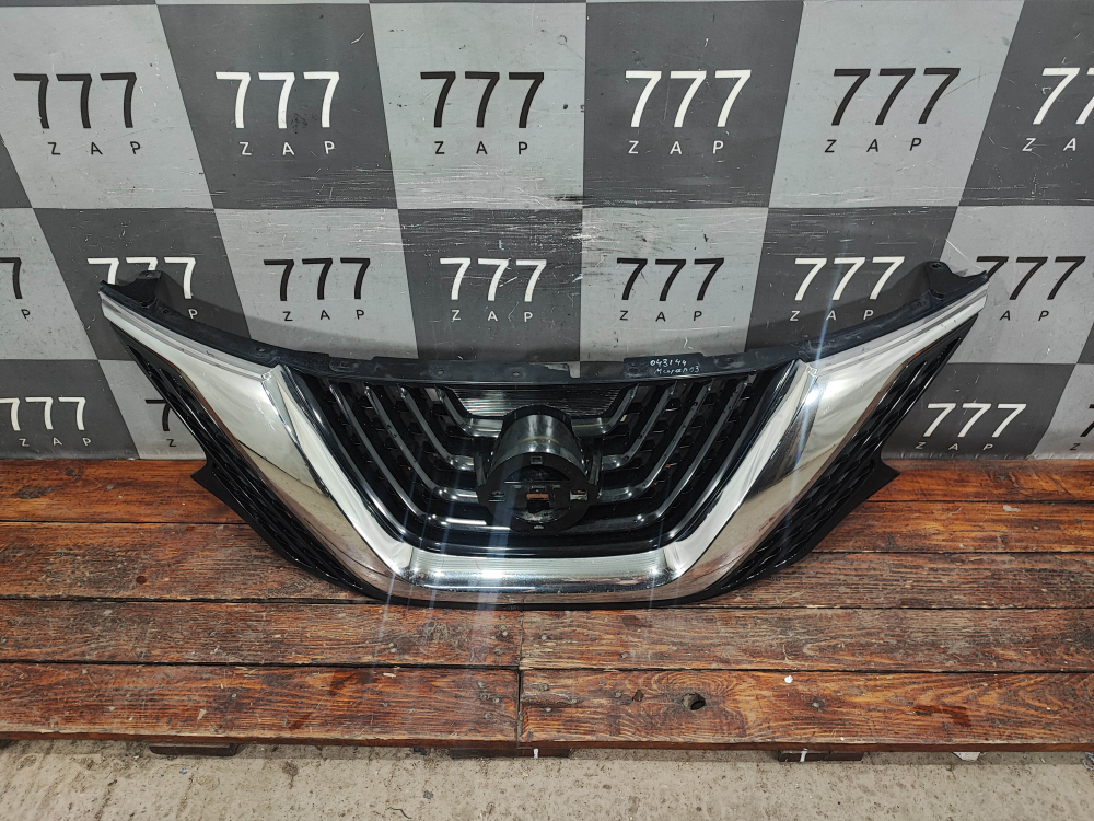 Решетка радиатора Nissan Murano 3 (Z52) 14-22 Б/У Оригинал 623105AA0C