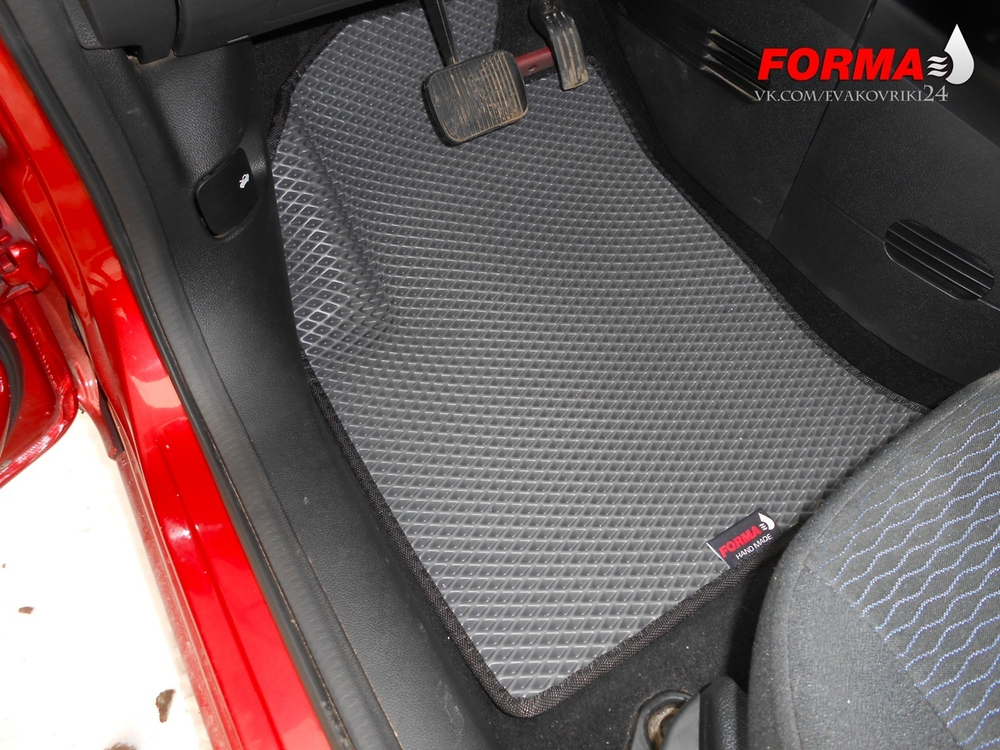 Ford Fiesta 5 поколение Mk V (04.2002 - 08.2008)