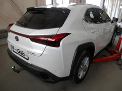 Фаркоп оцинкованный Galia L026C для LEXUS UX 200, UX 250H, SUV, 2018-(паспорт и сертификат в комплекте)(без электрики)