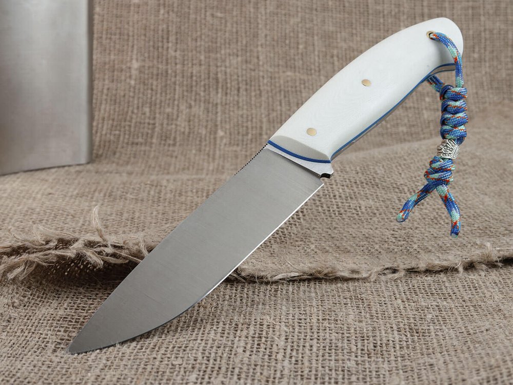 Нож для бушкрафта "Охотник", сталь VG-10/Elmax, рукоять G10 (белая)