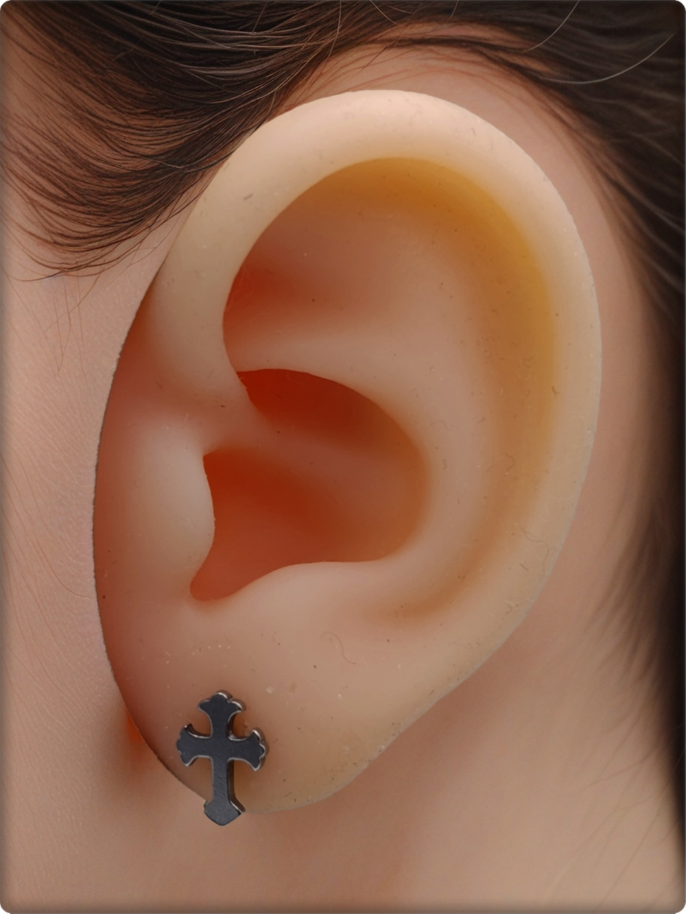 Серьга гвоздик "Крест" медсталь.