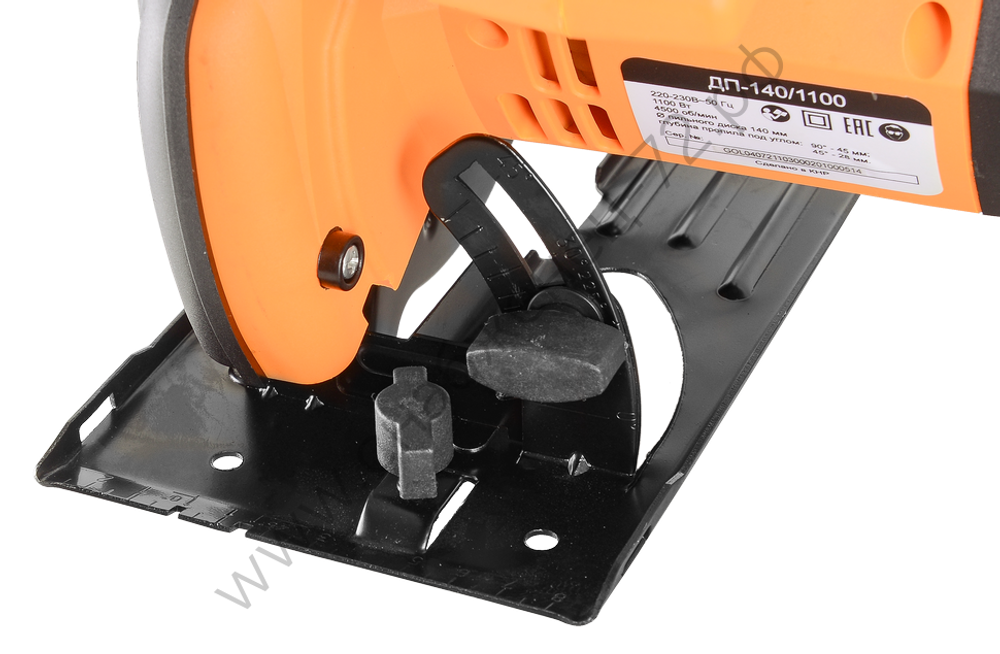 Дисковая пила ВИХРЬ ДП-140/1100