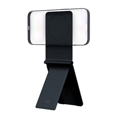 Кожаный чехол-бумажник MagSafe с подставкой Magssory Ultima Geo Photo Wallet Гибридный картхолдер-штатив из полиуретановой кожи с Bluetooth-кнопкой для мобильной съёмки. Работает с приложением Apple «Локатор». Вмещает до четырёх карт. Есть RFID-защита