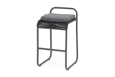 "Ането" стул барный плетеный из роупа, каркас алюминий темно-серый (RAL7024) муар, роуп темно-серый круглый, ткань темно-серая 027