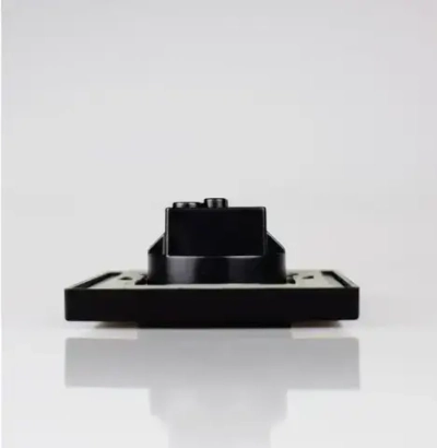 Розетки черные с заземлением и защитными шторками от детей, евророзетки