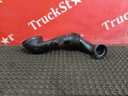 Патрубок воздушного фильтра