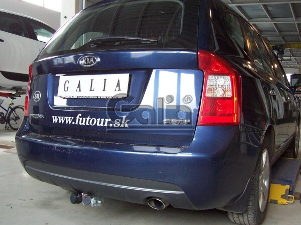 Фаркоп оцинкованный Galia K032A для Kia Carens 2006-2013(паспорт и сертификат в комплекте)(без электрики)