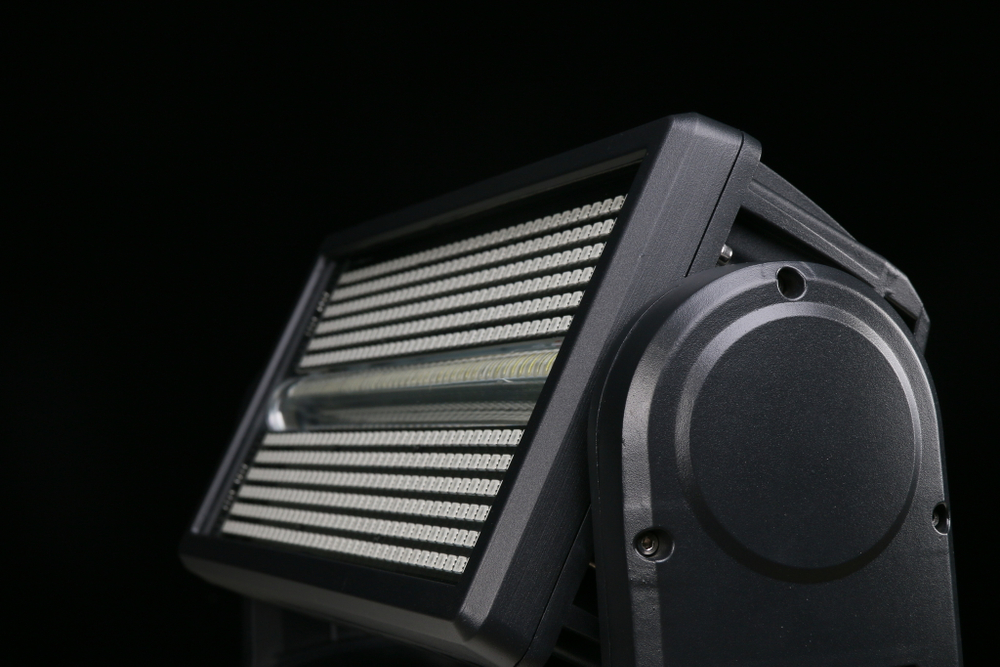 IP1000 STROBE LED Moving Light