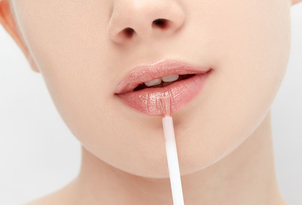 Блеск для губ ART-VISAGE "ROYAL CHIC" - 415