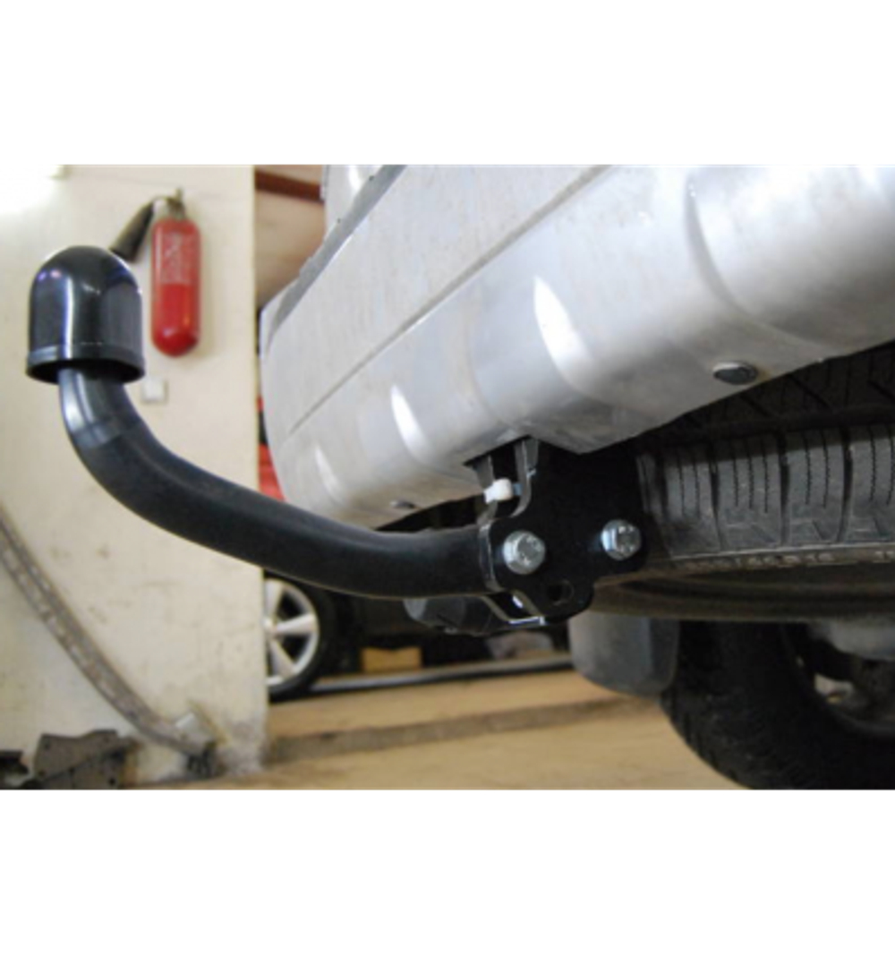 Фаркоп IMIOLA N.030 Nissan Pathfinder 2004-2014(паспорт и сертификат в комплекте)(без электрики)