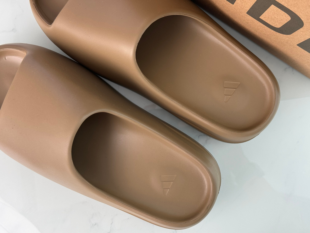 Yeezy Slide Earth Brown (маломерки)