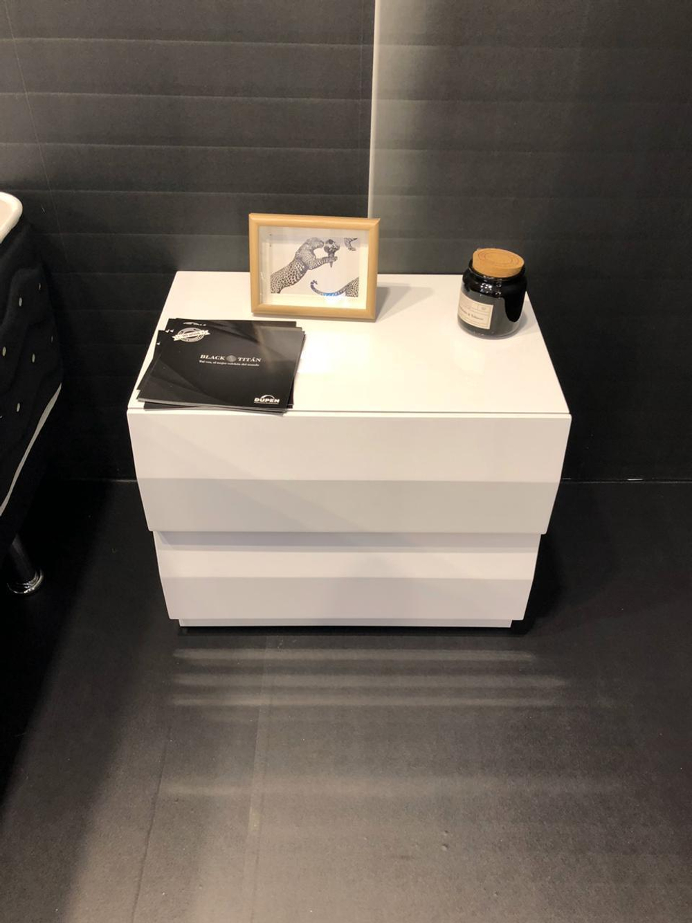 Тумбочка DUPEN М-152 белая