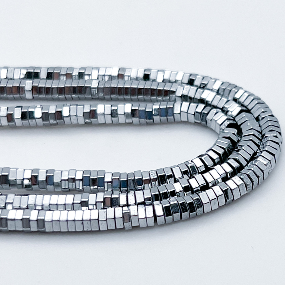 Гематит Рондель 6 граней бусины (имитация), цвет серебристый, размер около 1*3 мм, цена за нить 38 см