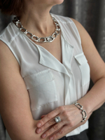 Кольцо с квадратным прозрачным кристаллом, матовое серебро