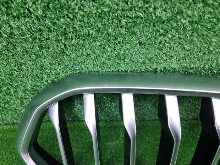 Решетка радиатора BMW X6 G06 (2019-2023)