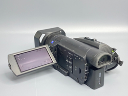 Sony FDR-AX700