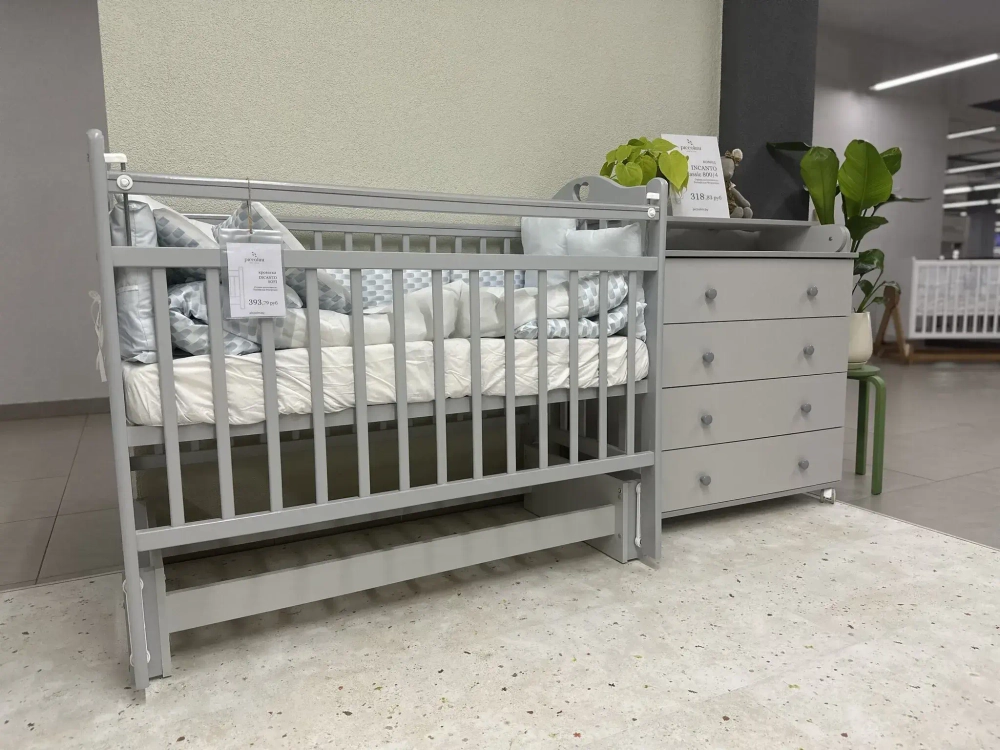 Кроватка для новорождённых Incanto SOFI с универсальным маятником, цвет серый