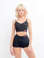 Укороченные шорты с высокой посадкой