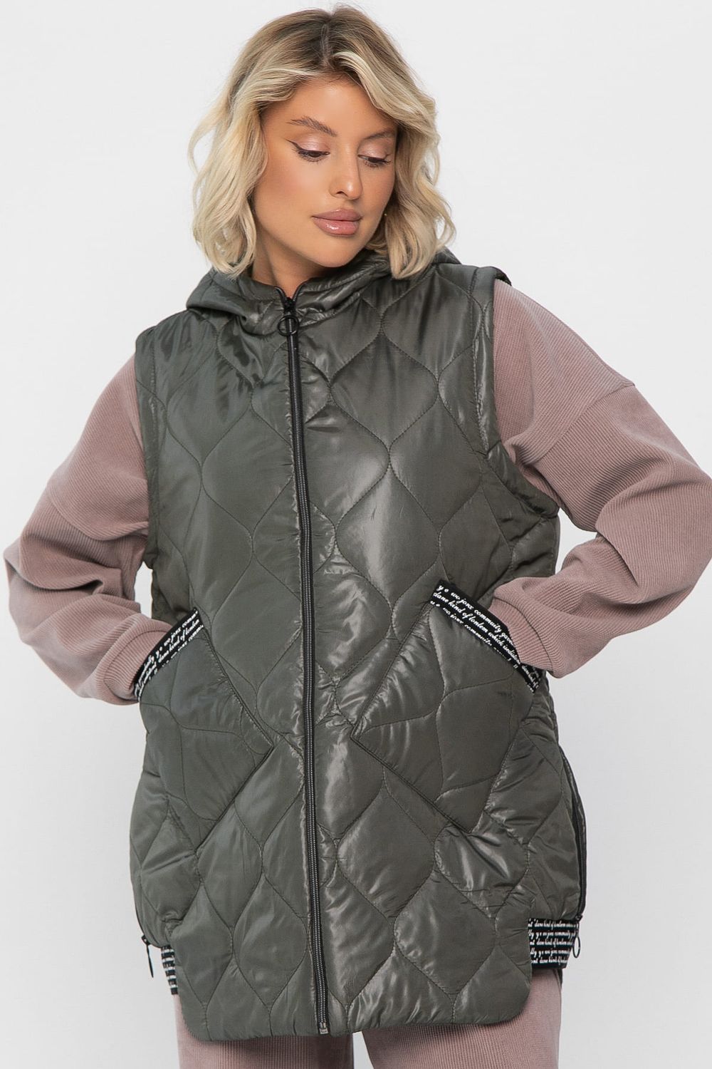 Жилет утепленный Дана Мур (хаки) Б14309-18М LT Collection