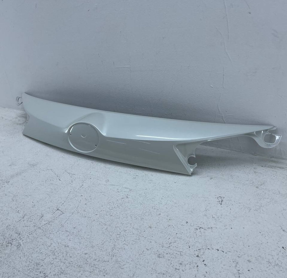Накладка крышки багажника 76801-42230-A1 7680142230A1